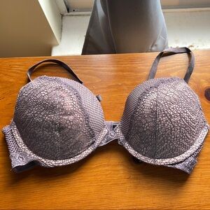 Victoria’s Secret Very Sexy Push-up Elegant Patterned Bra